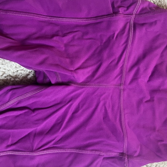 LULULEMON ALIGN 6” SHORTS SIZE 2 NWT - Picture 4 of 10